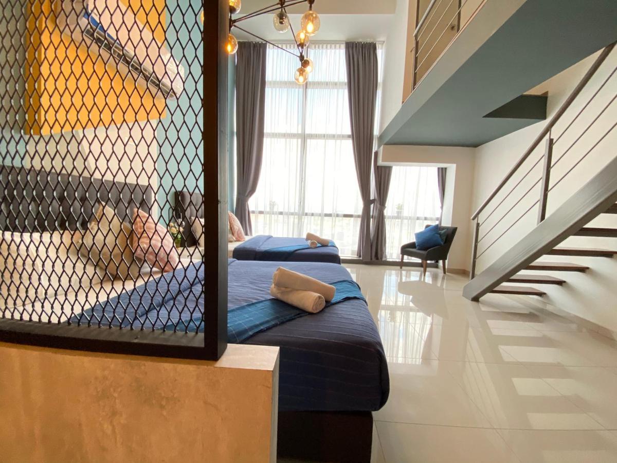 Chrisenbel Suites - Pinnacle PJ Petaling Jaya Extérieur photo