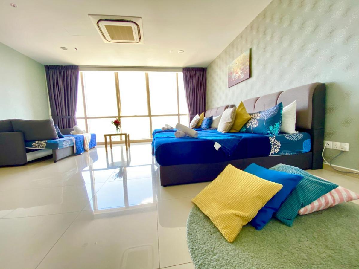 Chrisenbel Suites - Pinnacle PJ Petaling Jaya Extérieur photo